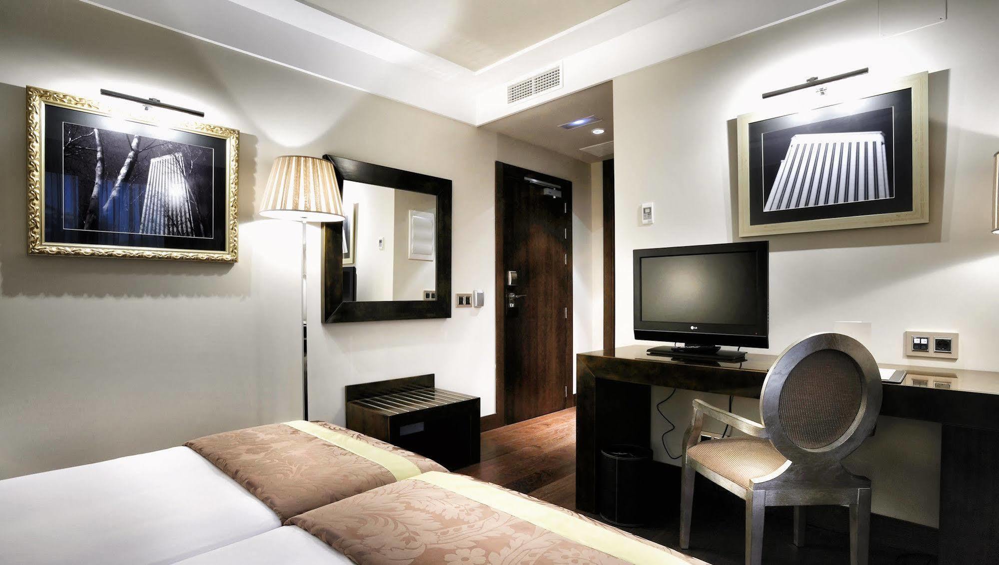 Dehesa Real Hotell Madrid Eksteriør bilde